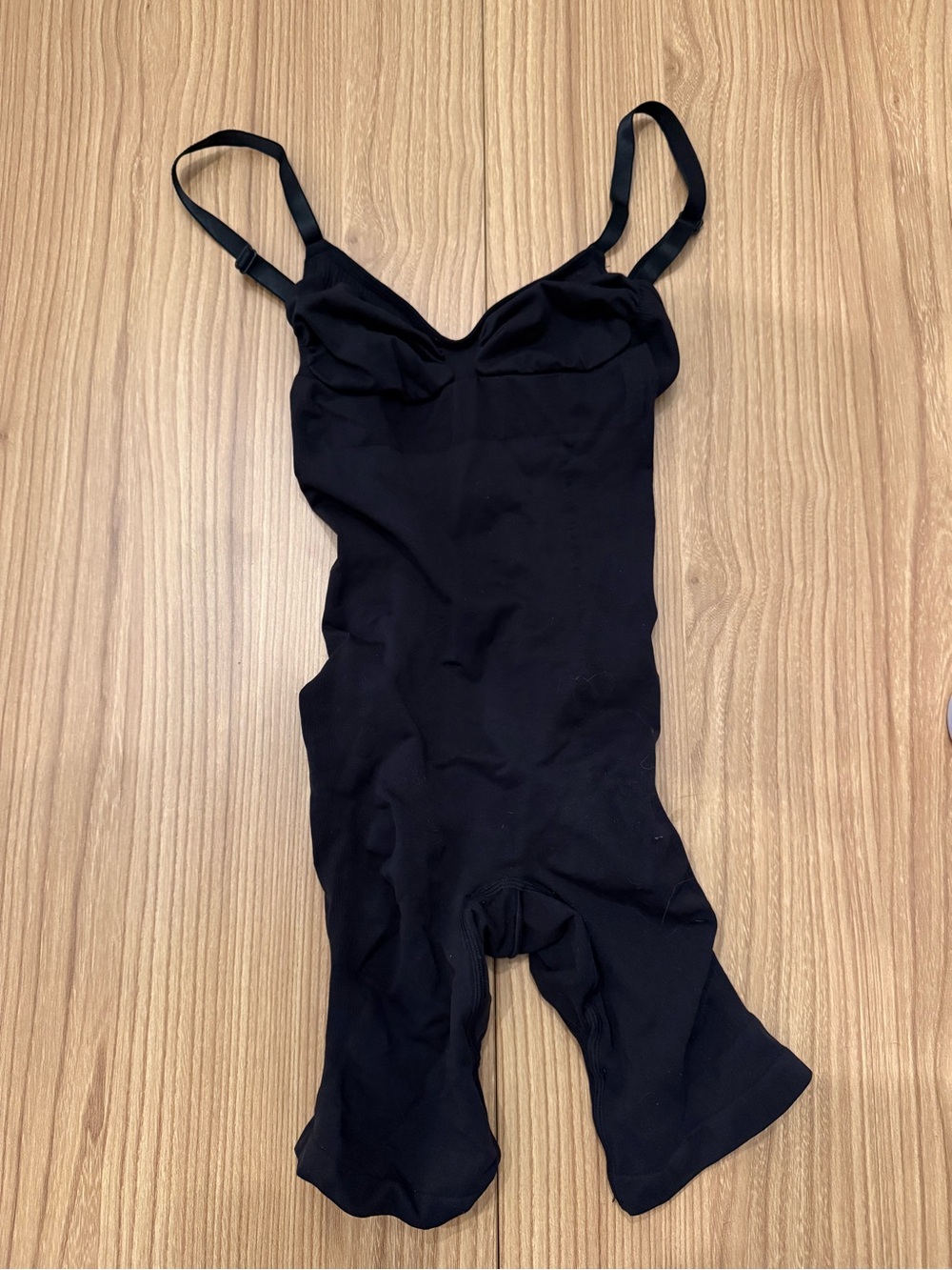 SKIMS New Women’s Black Shapewear Bodysuit